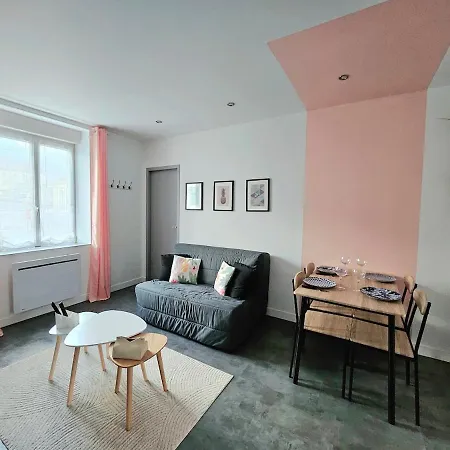 Apartment F2 Cosy Avec Terrasse *